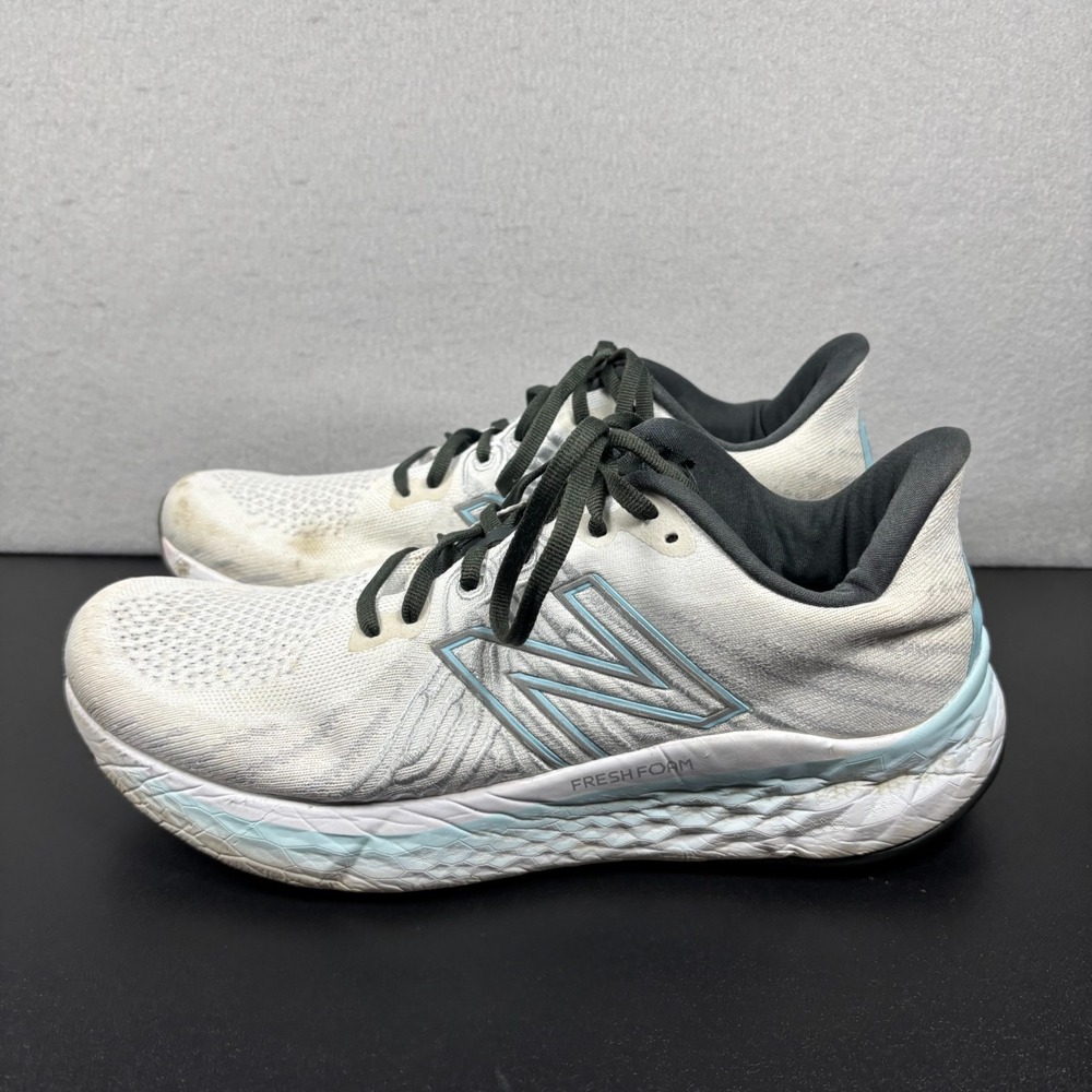 New Balance Fresh Foam X Vongo v5 Womens‎ Shoes Size 11D White Running Sneakers